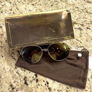 TORY BURCH…Aviator Sunglasses